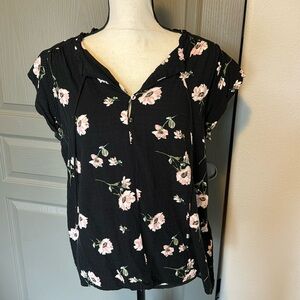 Buffalo flowy summer top